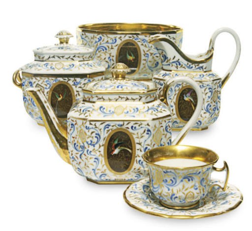 A PARIS PORCELAIN FACETED PART TEA SERVICE,