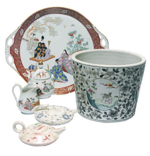 A GROUP OF ASIAN WARES,