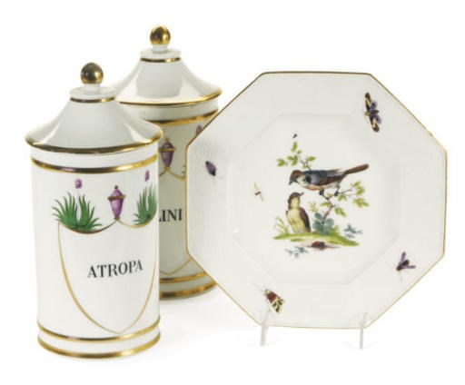 A SET OF SIX GERMAN PORCELAIN OZIER-MOLDED OCTAGONAL PLATES,