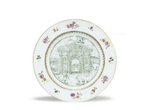A GRISAILLE AND FAMILLE ROSE DANBY GATE PLATE,
