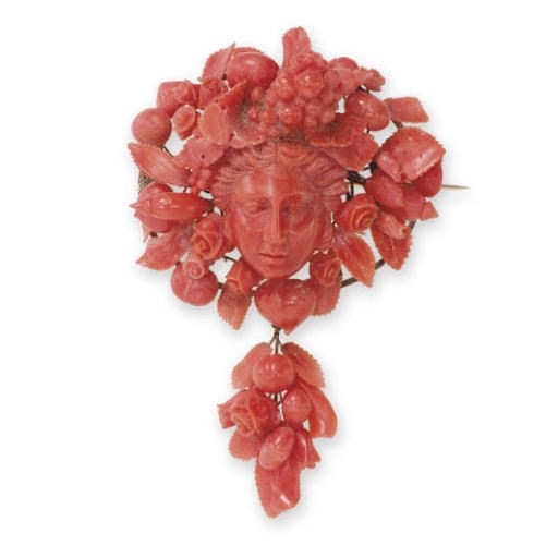 **A SET OF ANTIQUE CORAL JEWELRY