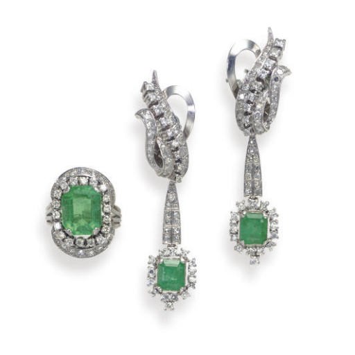 A GROUP OF EMERALD, DIAMOND AND 18K WHITE GOLD JEWELRY