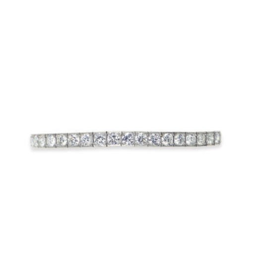 A DIAMOND AND PLATINUM BRACELET