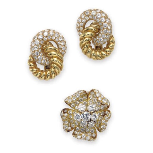 A GROUP OF DIAMOND AND 18K GOLD JEWELRY
