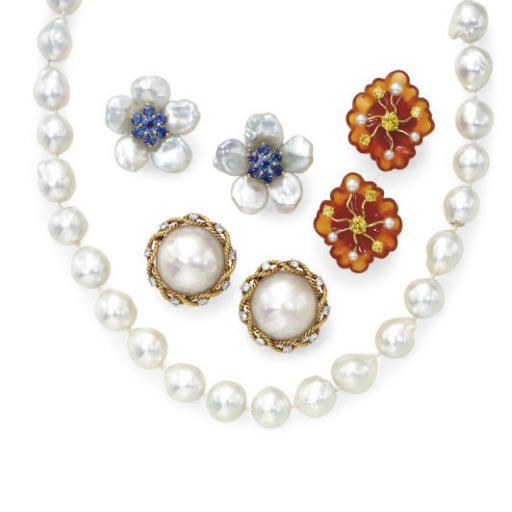 A GROUP OF MULTI-GEM, DIAMOND AND GOLD JEWELRY