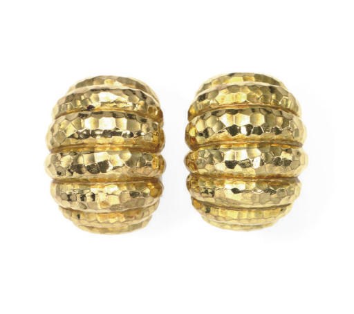 A PAIR OF 18K GOLD EAR CLIPS