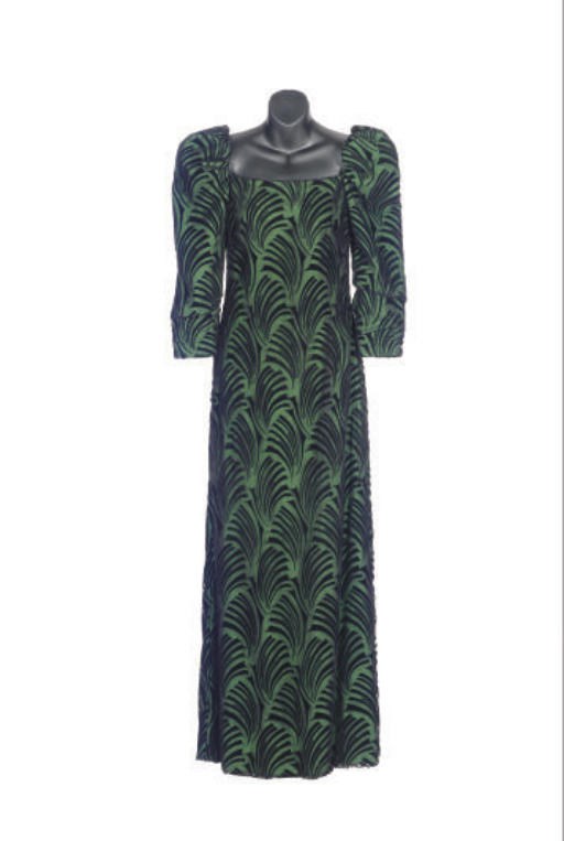A SCAASI BOUTIQUE BLACK VELVET AND GREEN EVENING GOWN,