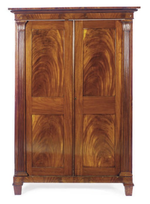 AN AMERICAN CLASSICAL MAHOGANY ARMOIRE,