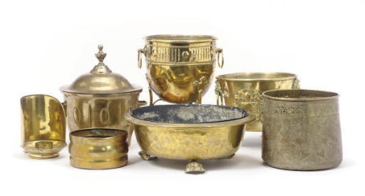 A GROUP OF BRASS BUCKETS AND JARDINIERES,