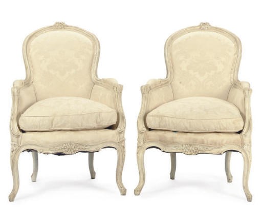 A PAIR OF LOUIS XV PAINTED BERGERES,