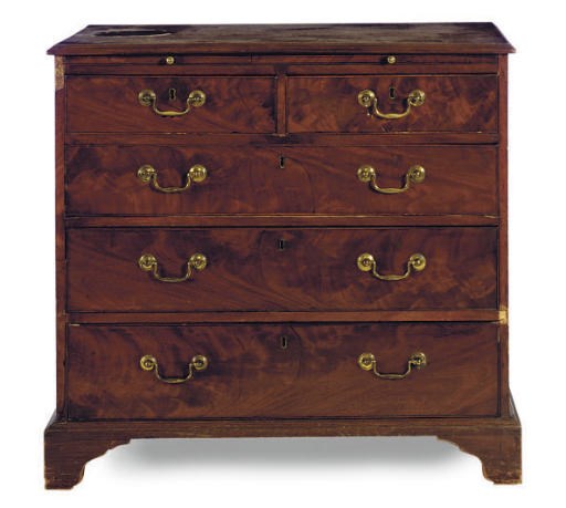 A GEORGE III MAHOGANY BACHELOR'S CHEST,