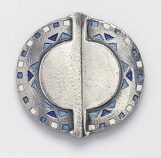 LIBERTY & CO.; BUCKLE