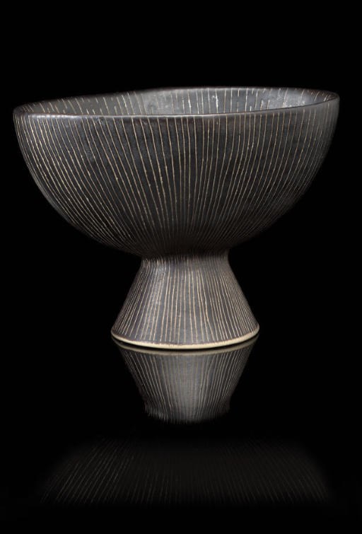 LUCIE RIE; FOOTED BOWL