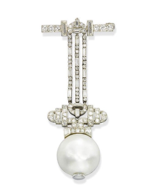 AN ART DECO MABÉ PEARL AND DIAMOND LAPEL WATCH, BY GRASSY