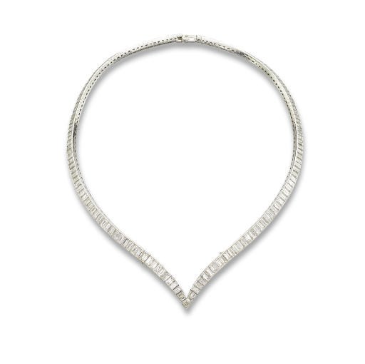 A DIAMOND NECKLACE, BY VAN CLEEF & ARPELS