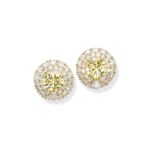 A PAIR OF COLOURED DIAMOND AND DIAMOND EARCLIPS, BY VAN CLEEF & ARPELS