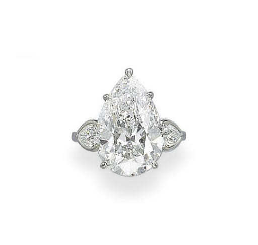 AN IMPORTANT DIAMOND RING