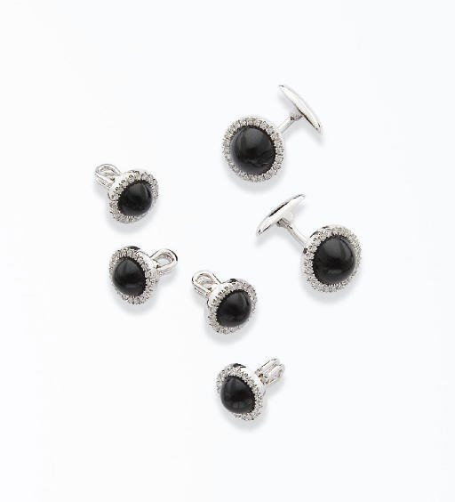 PARURE D'HABIT ONYX ET DIAMANTS, PAR MARGHERITA BURGENER