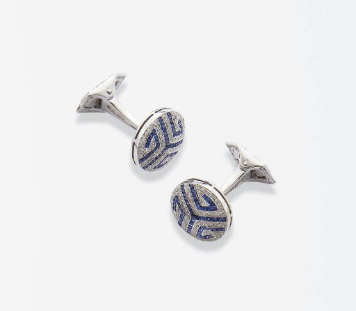 PAIRE DE BOUTONS DE MANCHETTES SAPHIRS ET DIAMANTS