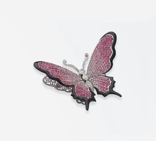 CLIP PAPILLON ONYX, SAPHIRS ROSES ET DIAMANTS