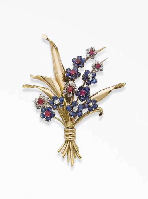 BROCHE SAPHIRS, RUBIS ET DIAMANTS, PAR VAN CLEEF & ARPELS