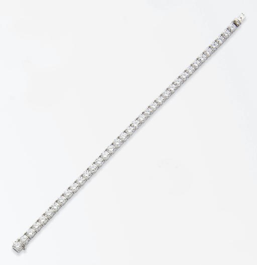 BRACELET LIGNE DIAMANTS