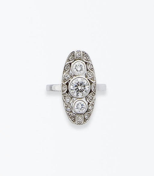 BAGUE ART DECO DIAMANTS