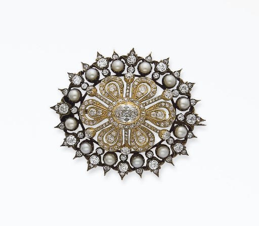 BROCHE PERLES ET DIAMANTS