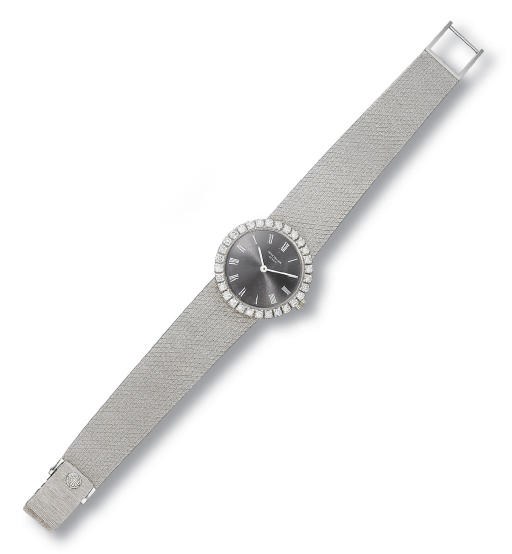A LADY'S 18K WHITE GOLD AND DIAMOND WRISTWATCH, BY PATEK PHILLIPE