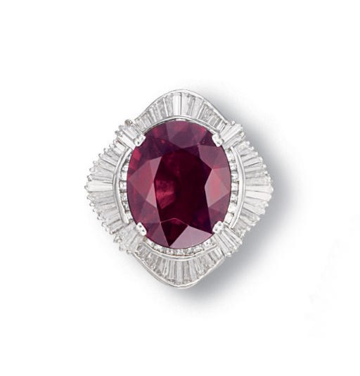 A RUBELLITE AND DIAMOND RING