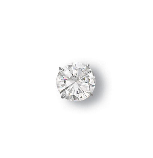 A DIAMOND PENDANT
