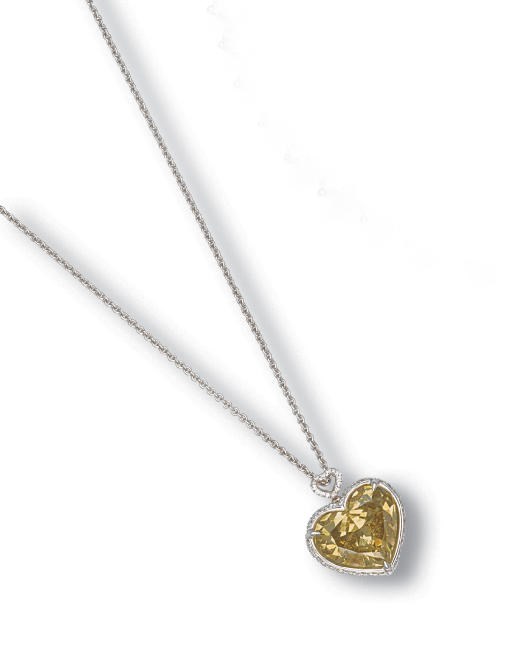 A COLOURED DIAMOND AND DIAMOND PENDENT NECKLACE