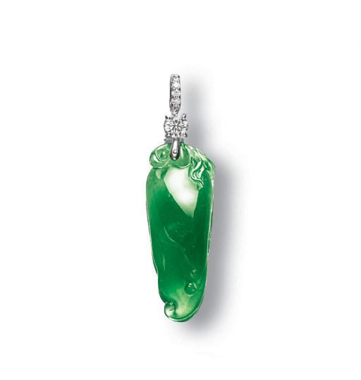 A JADEITE FOSHOU AND DIAMOND PENDANT