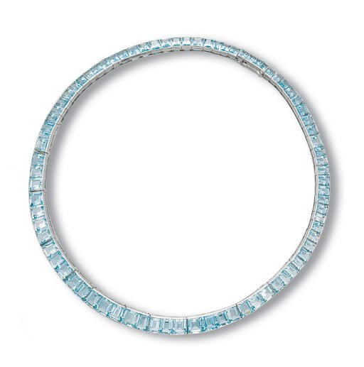 AN AQUAMARINE NECKLACE, BY CARTIER
