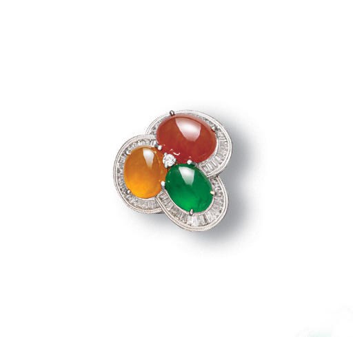 A MULTI-COLOURED JADEITE AND DIAMOND RING