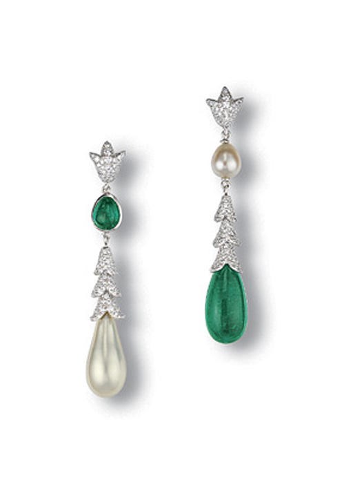 A PAIR OF PEARL, EMERALD AND DIAMOND EAR PENDANTS