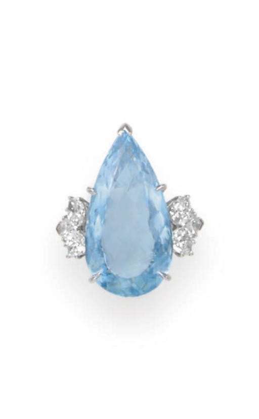 AN AQUAMARINE AND DIAMOND RING, BY HARRY WINSTON