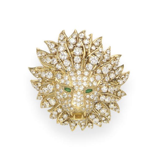 A DIAMOND AND EMERALD BROOCH, BY VAN CLEEF & ARPELS