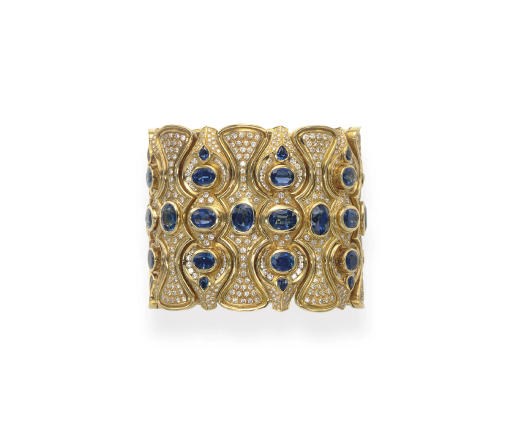 A SAPPHIRE, DIAMOND AND GOLD BRACELET