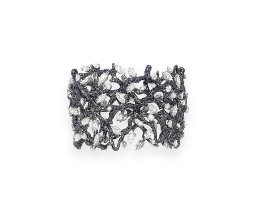 A COLORED DIAMOND BRACELET, BY CINDY CHAO