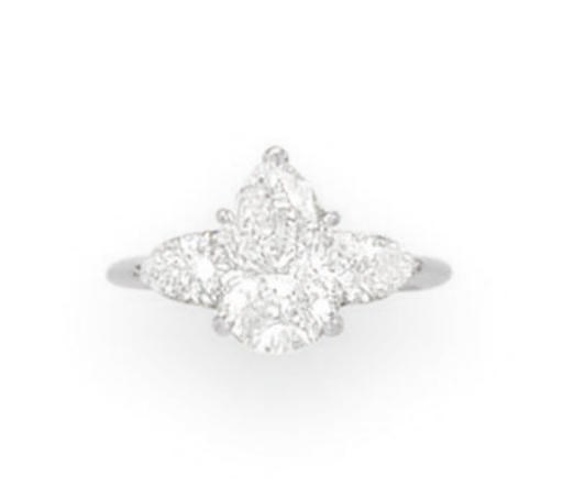 A DIAMOND RING, BY TIFFANY & CO.