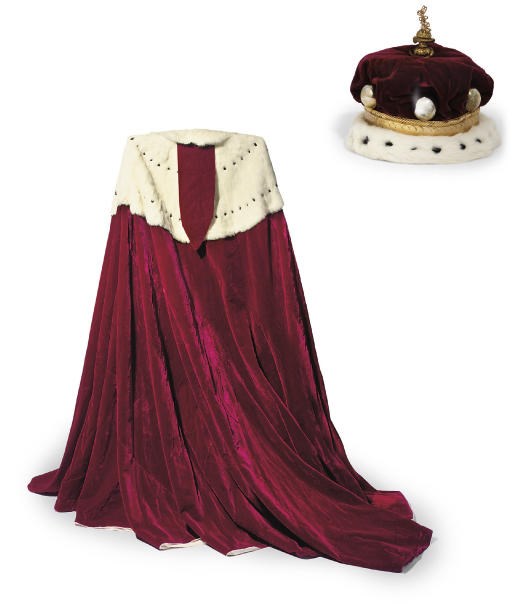 RALPH WILLIAM ERNEST BECKETT, 3RD BARON GRIMTHORPE'S CORONATION ROBES
A GEORGE VI CLOAK AND GILT-METAL BARON'S CORONET