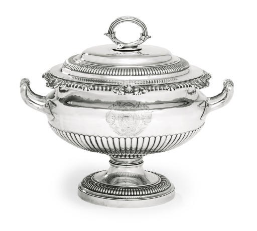 A GEORGE III SILVER SOUP-TUREEN AND COVER