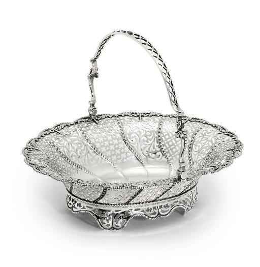 A GEORGE III SILVER BASKET