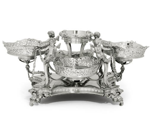 A CONTINENTAL SILVER TABLE-CENTREPIECE