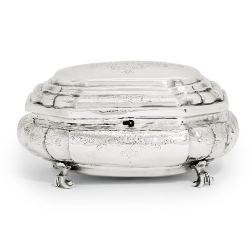 A GERMAN SILVER SUGAR BOX AND COVER