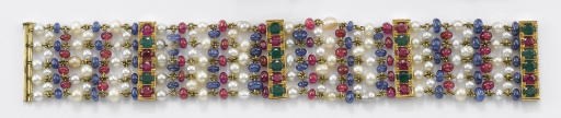 BRACCIALE IN PERLE COLTIVATE E PIETRE DI COLORE