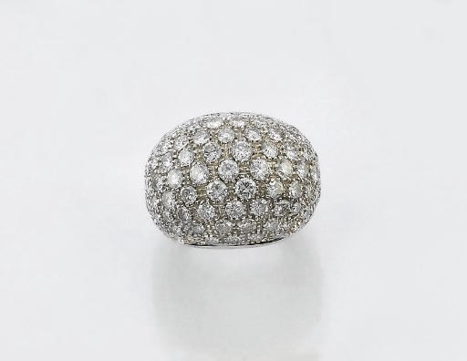 ANELLO A CUPOLA IN ORO RODIATO E DIAMANTI