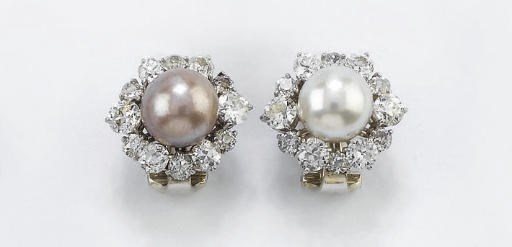 PAIO DI ORECCHINI CON PERLA COLTIVATA E BRILLANTI