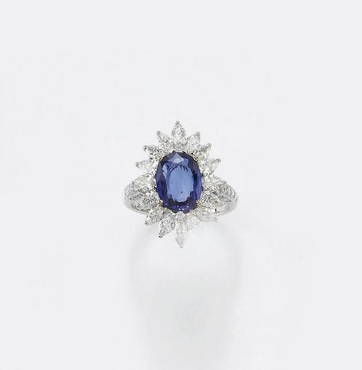 ANELLO IN ORO, ZAFFIRO E DIAMANTI